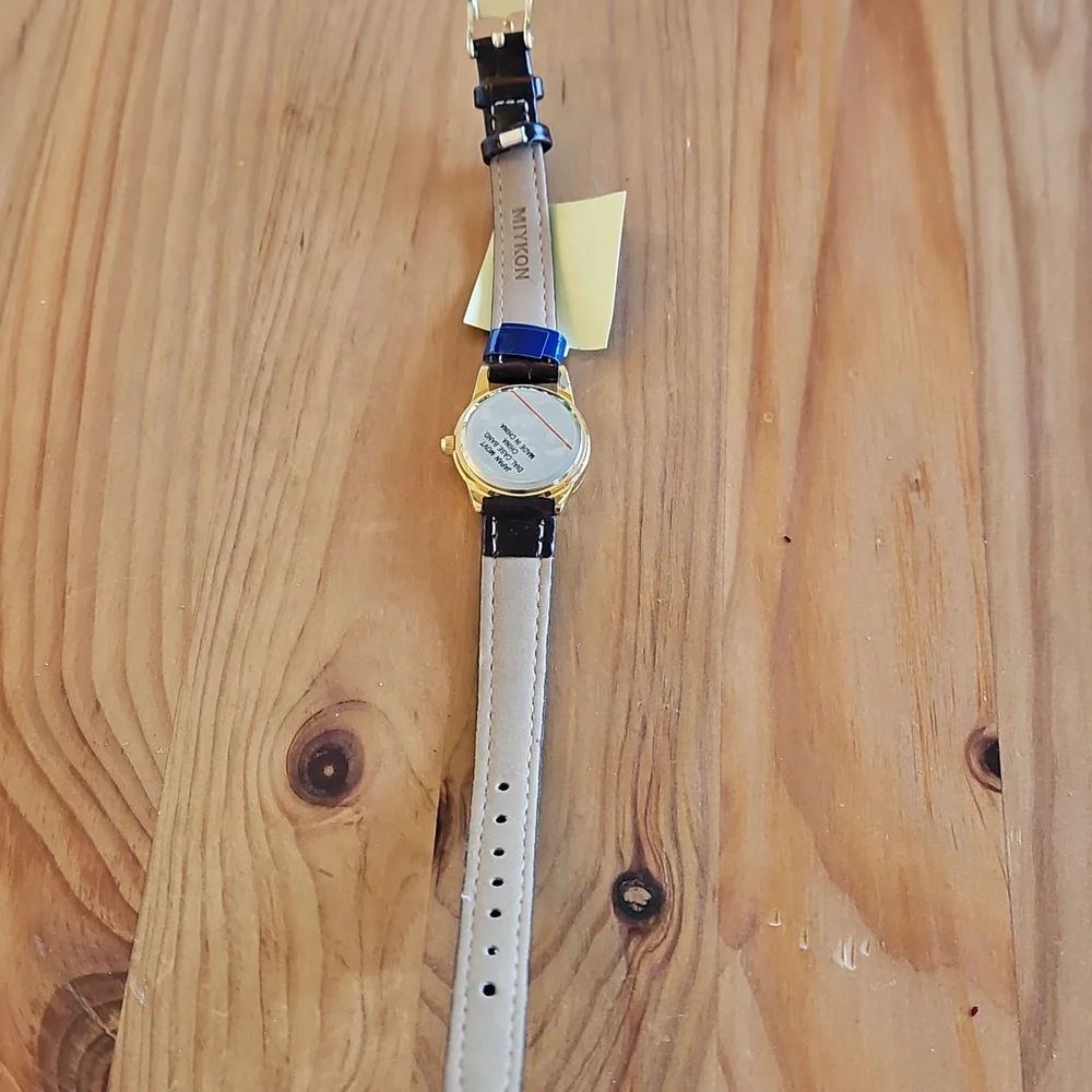 NWT Miykon Watch